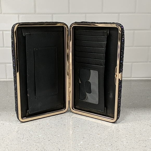 Sparkly glitter clutch - Picture 2 of 2